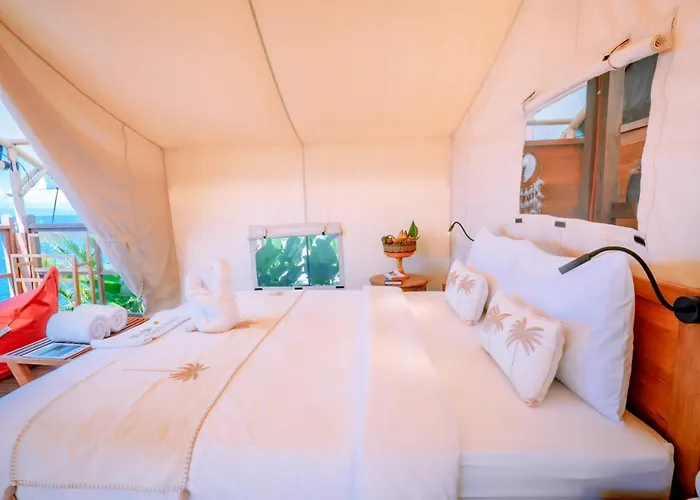 Bali Cliff Glamping خيمة فخمة Seraya