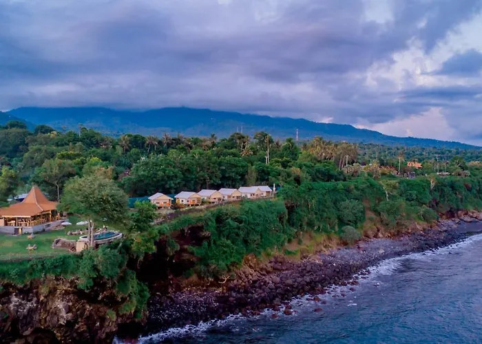 Bali Cliff Glamping Seraya
