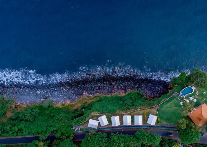 خيمة فخمة Bali Cliff Glamping Seraya