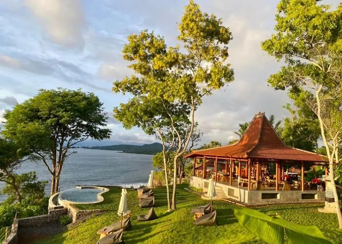 Bali Cliff Glamping Seraya