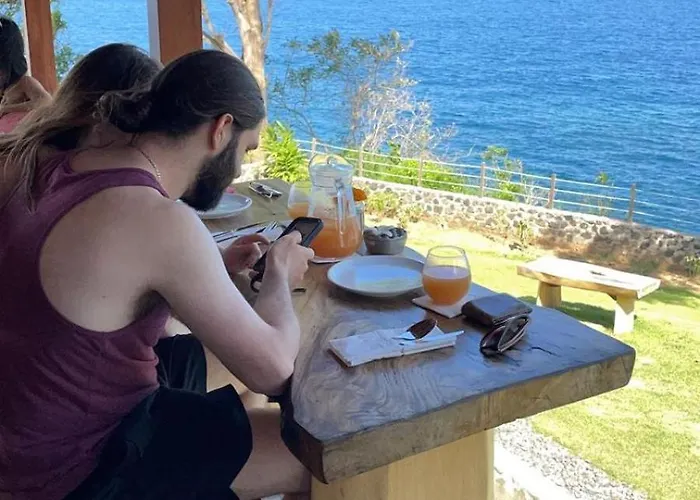 Bali Cliff Glamping